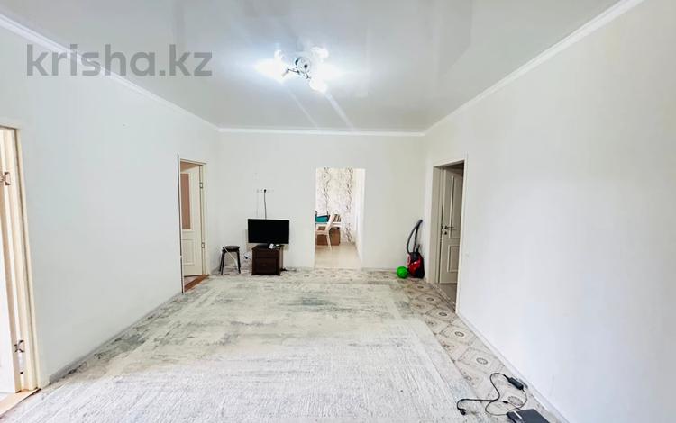 3-комнатная квартира · 80.7 м² · 4/4 этаж, украинская 10/1 за 23 млн ₸ в Уральске — фото 8