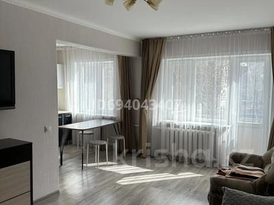 1-комнатная квартира, 33 м², 2/4 этаж, 2 мкр 7 за 5.7 млн 〒 в Степногорске