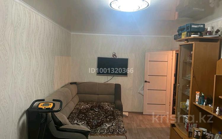 3-бөлмелі пәтер · 62 м² · 5/5 қабат, 3 мкр 4 — Три аллеи, бағасы: 23.5 млн 〒 в Конаеве — фото 2
