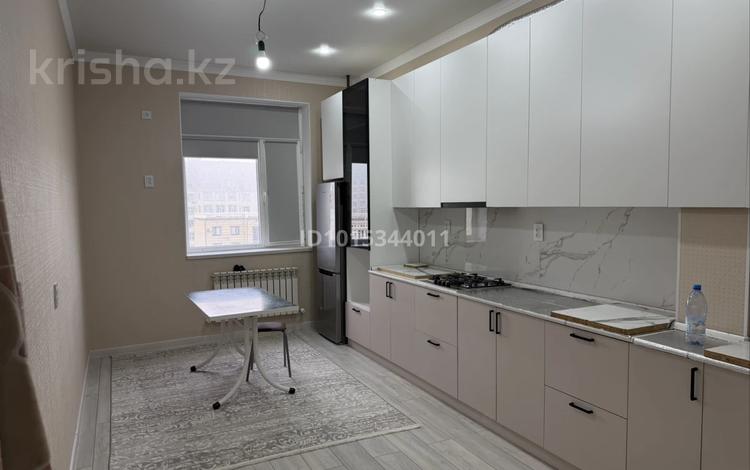 3-бөлмелі пәтер · 110 м² · 6 қабат, 19-ш/а. 40/1, — Возле школы, бағасы: 42 млн ₸ в Актау, 19-й мкр — фото 2