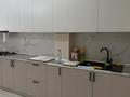 3-бөлмелі пәтер · 110 м² · 6 қабат, 19-ш/а. 40/1, — Возле школы, бағасы: 42 млн ₸ в Актау, 19-й мкр — фото 3
