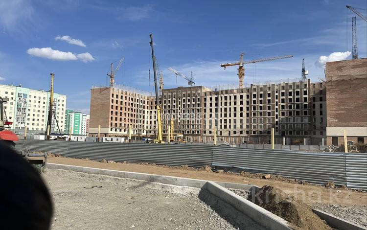 1-комнатная квартира · 41.68 м² · 7/12 этаж, Жубан Молдагалиев 6г за 24.5 млн ₸ в Астане, Нура р-н — фото 2