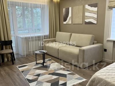 1-комнатная квартира · 35 м² · 3/5 этаж, Бухар-Жырау 48А — За ТД Абзал за 22 000 ₸ в Караганде, Казыбек би р-н