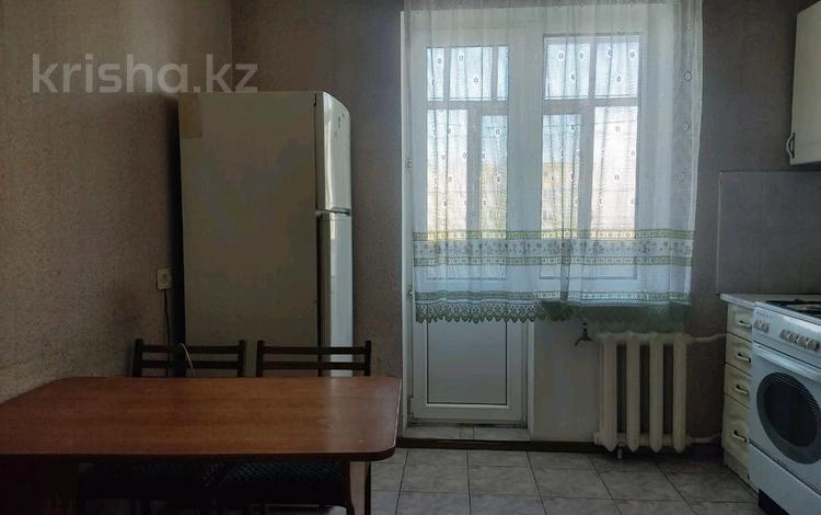 2-комнатная квартира, 54 м², 5/5 этаж помесячно, 4линия 16