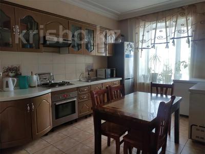 4-бөлмелі пәтер · 147.5 м² · 6/6 қабат, Жаңа қала ш/а., Ерубаева, бағасы: 49 млн ₸ в Караганде, Казыбек би р-н