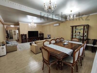 Үйдің бір бөлігі · 5 бөлме · 220 м² · 1.5 сот., Ашимова 202 — Шаляпина, бағасы: 1 млн 〒 в Алматы, Наурызбайский р-н