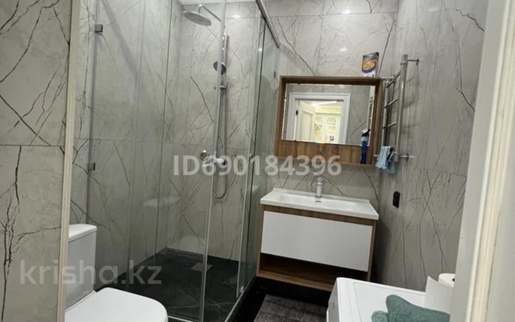 2-бөлмелі пәтер · 70 м² · 6/9 қабат, Жк Нурия дом 288/1, бағасы: 300 000 ₸ в Алматы — фото 2