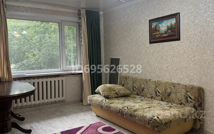 2-комнатная квартира · 44.7 м² · 1/5 этаж, 1-й квартал 2 за 10.8 млн ₸ в Караганде, Алихана Бокейханова р-н — фото 8