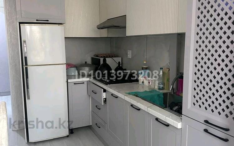 2-комнатная квартира · 67 м² · 2/2 этаж, Гагарина 24 4 подьезд 2 этаж за 43 млн ₸ в Шымкенте, Туран р-н — фото 2