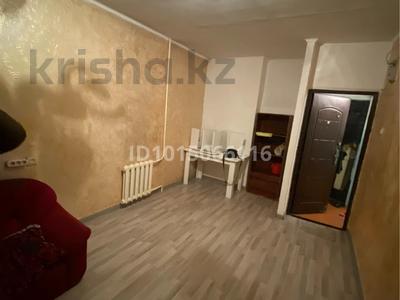 1-бөлмелі пәтер · 13.5 м² · 4/5 қабат, Абая 18 — Титова, бағасы: 6 млн ₸ в 