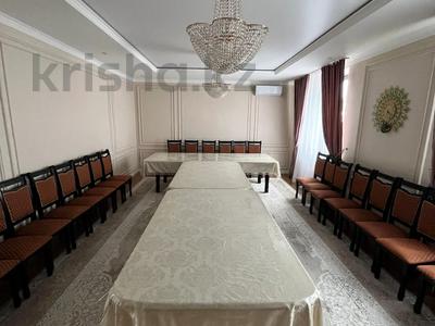 Отдельный дом · 7 комнат · 343.6 м² · 4.9 сот., Холмогорская за 83 млн 〒 в Актобе