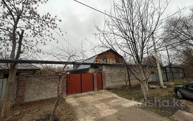 Жеке үй · 5 бөлме · 180 м² · 10 сот., Болтирик би 36 — Находится в центре Алмалыбак, бағасы: 800 000 〒 в  — фото 2