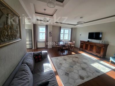 6-бөлмелі пәтер · 230 м² · 6/7 қабат, Кабанбай Батыра 13, бағасы: 1 млн ₸ в Астане, Есильский р-н
