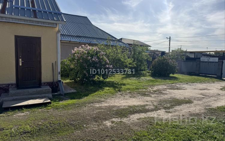 Отдельный дом · 4 комнаты · 75 м² · 8 сот., мкр Карасу Балкурай 39 — Рядом с Кенжеханом за 70 млн ₸ в Алматы, Алатауский р-н — фото 2