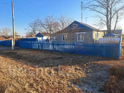 Отдельный дом · 3 комнаты · 91 м² · 236 сот., Сандыбекова 50 — Недалеко от бани за 6.5 млн 〒 в Карасу