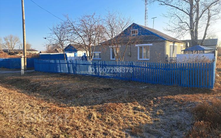 Жеке үй · 3 бөлме · 91 м² · 23 сот., Сандыбекова 50 — Недалеко от бани, бағасы: 5 млн ₸ в Карасу — фото 2