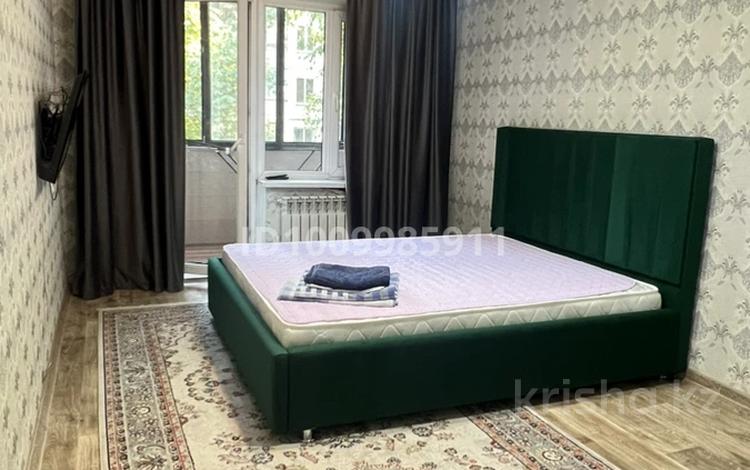 1-комнатная квартира · 45 м² · 2/4 этаж, Уалиханова 24 — Маметова за 12 000 ₸ в Алматы, Медеуский р-н — фото 2