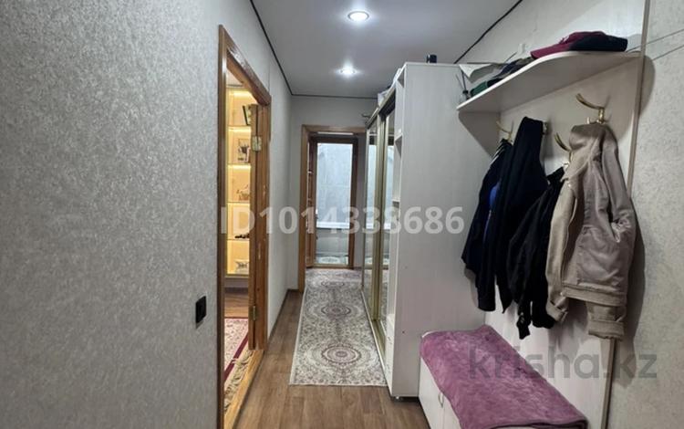 3-комнатная квартира · 73 м² · 5/5 этаж, 15 микрорайон 27Б за 27 млн ₸ в Семее — фото 2