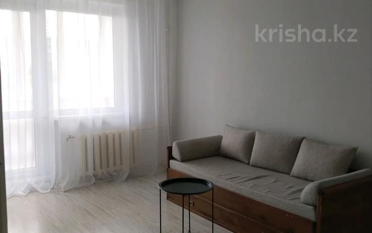 2-комнатная квартира · 43 м² · 5/5 этаж, 4мкр 14 за 17 млн ₸ в Аксае — фото 2