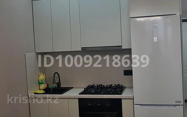 1-комнатная квартира · 45 м² · 3/3 этаж, мкр Думан-2 корпус 3 за 300 000 〒 в Алматы, Медеуский р-н — фото 2