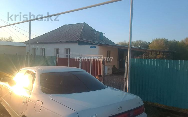Отдельный дом · 4 комнаты · 87 м² · 40 сот., Токаев 5 — Дом находится в селе Кальпе Ул.Токаева 5 за 6 млн ₸ в Уштобе — фото 2