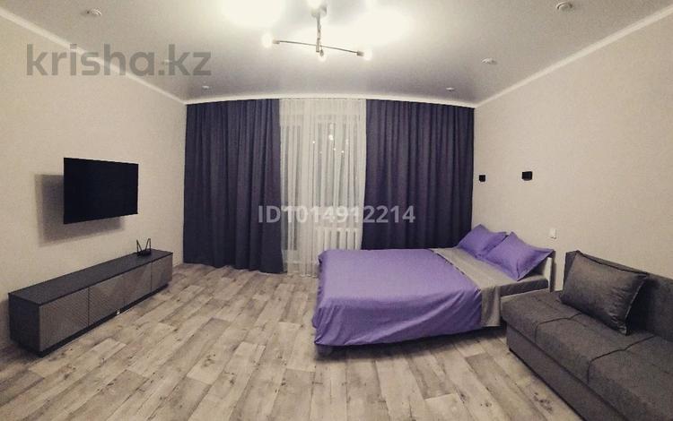 1-комнатная квартира · 40 м² · 2/9 этаж, мкр Юго-Восток, Мкр Юго-Восток, мкр Степной 4 25 за 12 000 ₸ в Караганде, Казыбек би р-н — фото 2