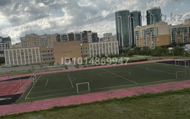 1-комнатная квартира · 56 м² · 4/9 этаж, Азильхан Нуршаихов 10, блок 1, 2 за 25 млн ₸ в Астане, Нура р-н — фото 2