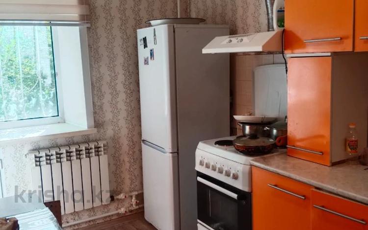 2-комнатная квартира · 46 м² · 1/9 этаж, мкр Юго-Восток, Гапеева за 17.5 млн ₸ в Караганде, Казыбек би р-н — фото 2