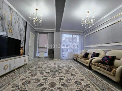 3-бөлмелі пәтер · 77 м² · 2/6 қабат, Шұғыла ш/а., Жунисова 2/13 к1-27, 2/13 к28-33м, 2/13 к28-30Б, бағасы: 40.9 млн ₸ в Алматы, Наурызбайский р-н
