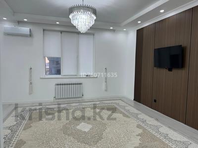 2-комнатная квартира · 72 м² · 2/9 этаж, мкр Нурсая, Абулхаир хан за 330 000 ₸ в Атырау