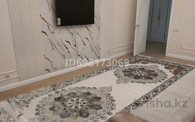 2-комнатная квартира · 70 м² · 3/14 этаж, Кайым Мухамедханова за 350 000 ₸ в Астане, Есильский р-н — фото 4