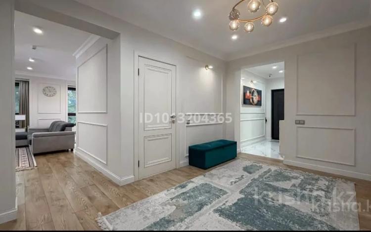 1-комнатная квартира · 56 м², Наурызбай батыра 50 — Жибек Жолы за 5 000 ₸ в Алматы, Алмалинский р-н — фото 2