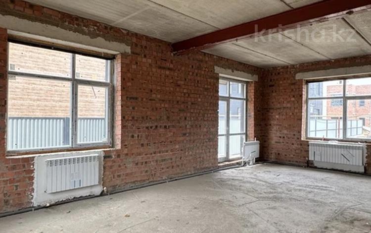 Отдельный дом · 3 комнаты · 181 м² · 5 сот., Е-918 за 110 млн 〒 в Астане, Есильский р-н — фото 2