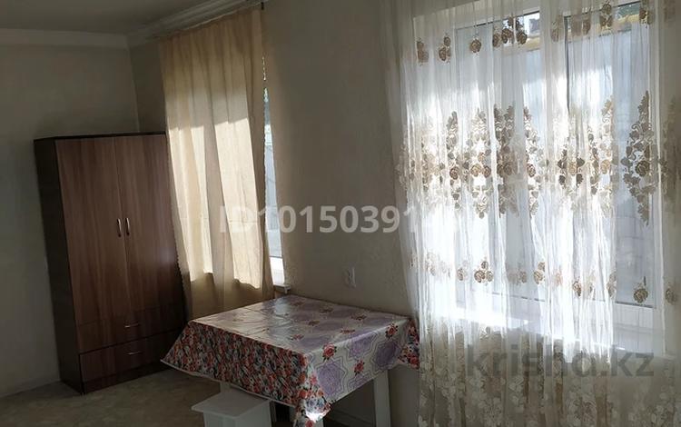 1-комнатная квартира · 28 м² · 1/2 этаж, мкр Акбулак 15 — Рыскулова - Момышулы за 120 000 ₸ в Алматы, Алатауский р-н — фото 2