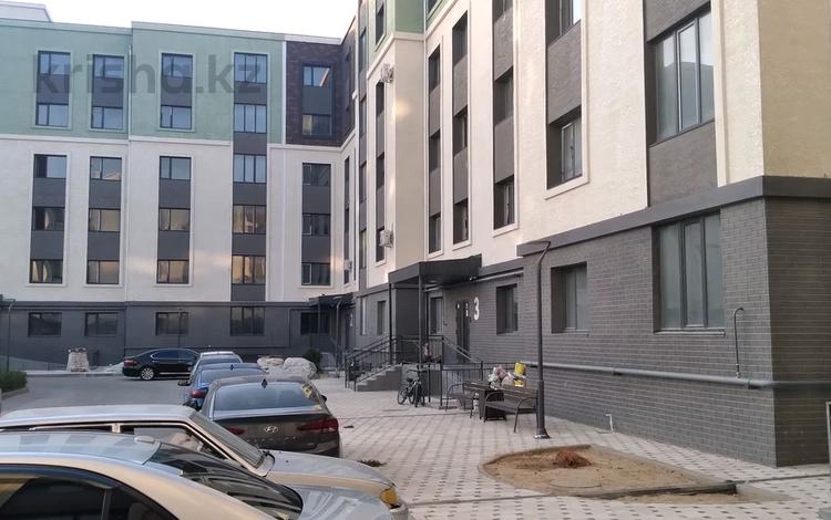 2-бөлмелі пәтер · 65 м² · 1/6 қабат, Мкр. 29А 172, бағасы: 23 млн ₸ в Актау, 18-й мкр  — фото 2