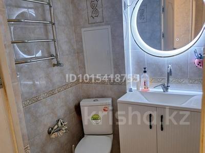 1-бөлмелі пәтер · 39 м² · 6/6 қабат, 32В ш/а. — қасында Жайсаң бала-2 мектеп бар., бағасы: 12.5 млн ₸ в Актау, 32В мкр