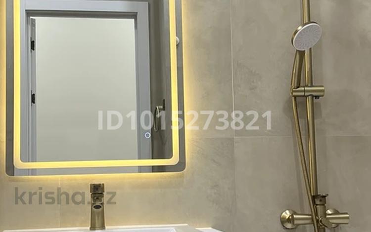 3-бөлмелі пәтер · 70 м² · 5/9 қабат, Толе би 22 — Бухар Жырау, спорткомплекс Казахстан, Барыс Арена, бағасы: 66 млн ₸ в Астане, Нура р-н — фото 2