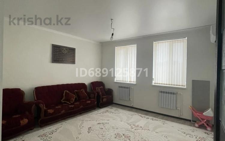 2-бөлмелі пәтер · 59 м², Магжан Жумабаев 27б, бағасы: 17 млн ₸ в Жанаозен — фото 2
