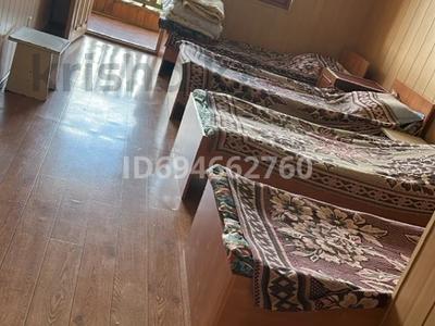 4 комнаты · 150 м² · 1 этаж, Жумабаева 22 — За Бурабай Моллом за 5 000 〒 в Бурабае