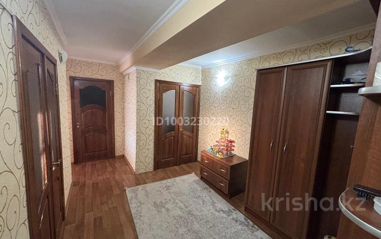 2-комнатная квартира · 64 м², касымханова 16 за 27 млн ₸ в Костанае — фото 2