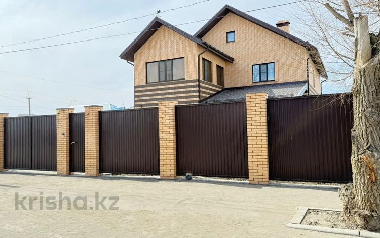 Жеке үй · 6 бөлме · 411.3 м² · 7.9 жүзд., Братьев жубановых, бағасы: 98 млн ₸ в Актобе — фото 24