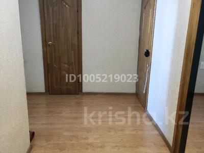 3-комнатная квартира · 66 м² · 4/6 этаж, Старый город, Алтынсарина 37 — Ул.Алтынсарина 37 за 16.5 млн ₸ в Актобе