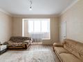 2-комнатная квартира, 68 м², Шамши Калдаякова 13 за 26 млн 〒 в Астане, Алматы р-н — фото 2