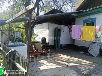 Отдельный дом · 3 комнаты · 70 м², Рыскулова ниже базара 128 — Чуть выше кафе у Рустама за 130 000 〒 в Талгаре