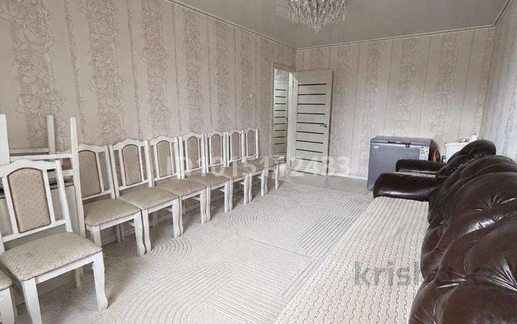 3-комнатная квартира · 62 м² · 5/5 этаж, Бульвар Независимости 17/1 — Рядом с Аян пассаж за 16.3 млн ₸ в Темиртау — фото 2