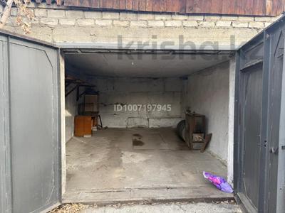 Гараж · 27 м² · Беспаева — ЦОП, бағасы: 8 млн 〒 в Семее