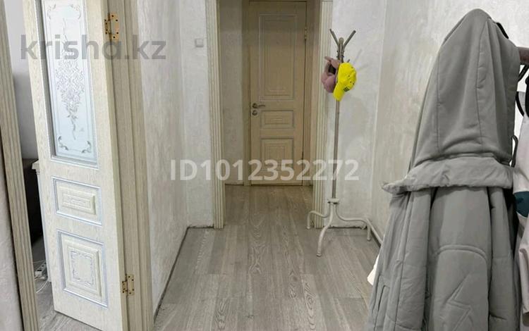 3-бөлмелі пәтер · 76 м² · 2/9 қабат, Астана 58/1 — С переди есть спорт комплекс иман жусип кутпанулы, бағасы: 23.5 млн ₸ в Аксу — фото 2
