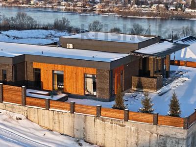 Отдельный дом · 4 комнаты · 255 м² · 10 сот., Дружбы Народов 9/2 за 330 млн 〒 в Усть-Каменогорске, Ульбинский