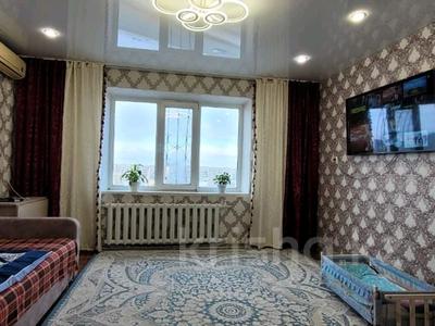 2-комнатная квартира · 54 м² · 9/9 этаж, Бозтаева за 18.5 млн 〒 в Семее