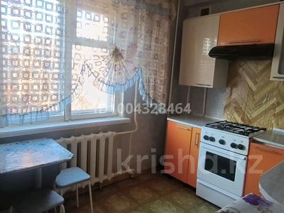 3-комнатная квартира · 60 м² · 4/5 этаж, Абая 67 — ЦОН, пересечение улиц Абая и Токсан Би за 18.5 млн ₸ в Петропавловске